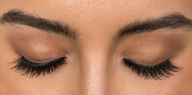 Eyelash Extensions, False Eyelashes, or Natural Eyelash Growth!