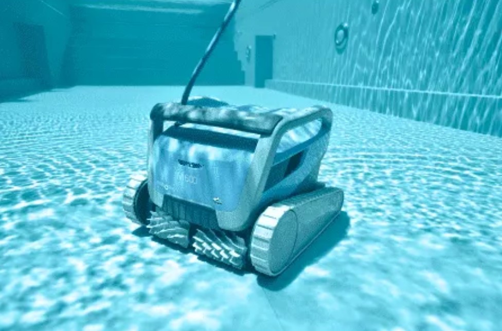 Robotic Pool Cleaner - An Inevitable Tool to Keep Your Swimming Pool in Top Shape
